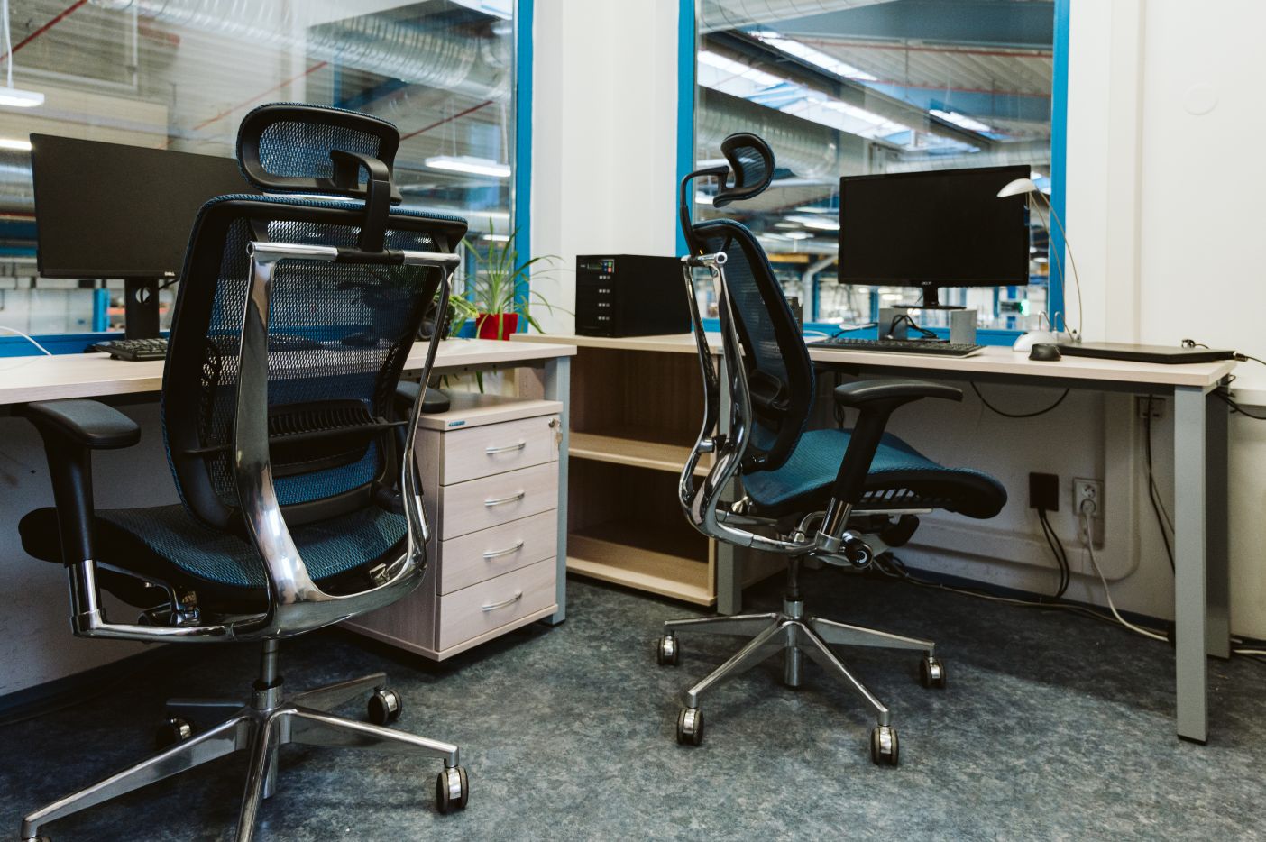 Hogyan válasszunk tartós és kényelmes irodai széket?