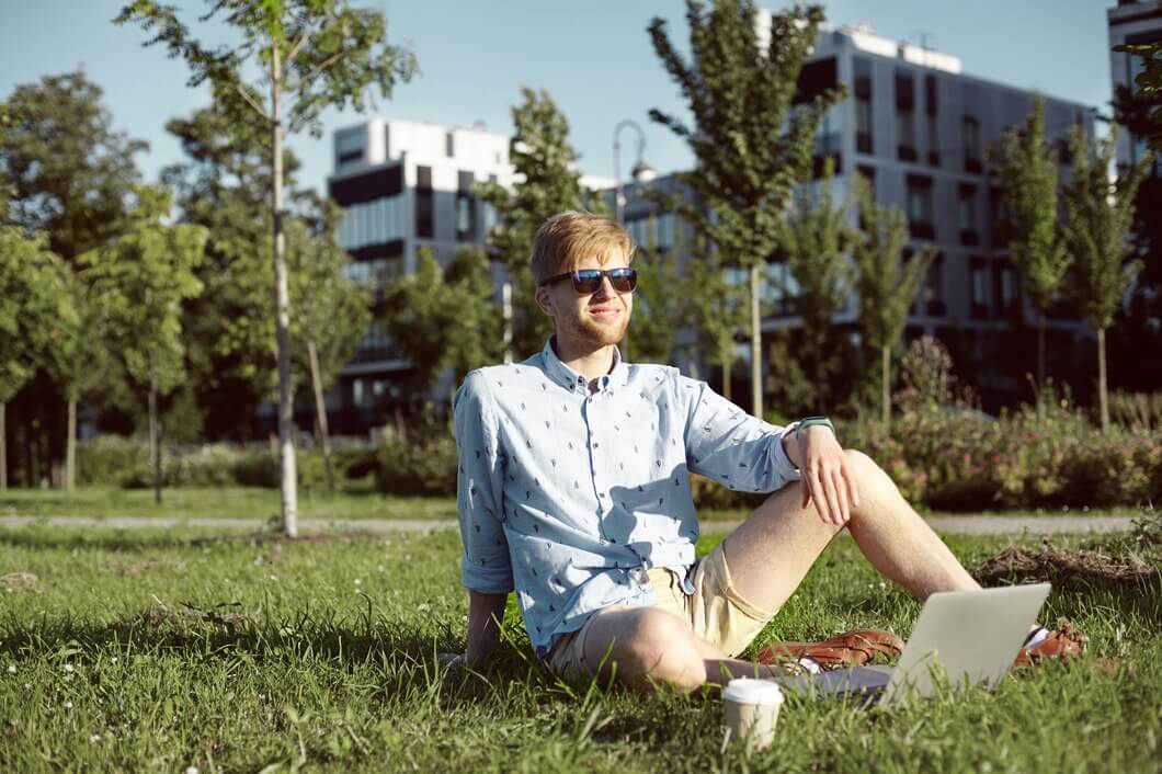 Munkahelyi kert karbantartása