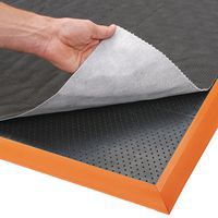 Sorb Stance™ nedvszívó szőnyeg, fekete/narancs, 91 x 163 x 2,1 cm