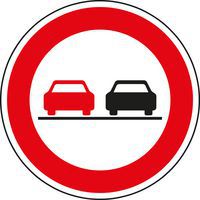 Előzni tilos (B21a) közlekedési tábla