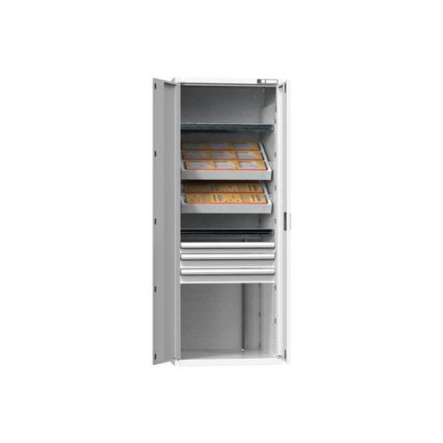 NC szekrények szárnyas ajtókkal 36x27D felszereléssel, 11-es változat