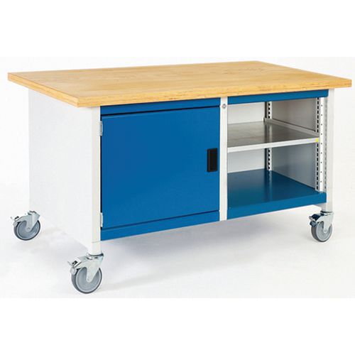 Bott Cubio Storage mobil műhelyasztal, 84 x 150 x 75 cm, szekrény, nyitott tér polccal, multiplex/linóleum