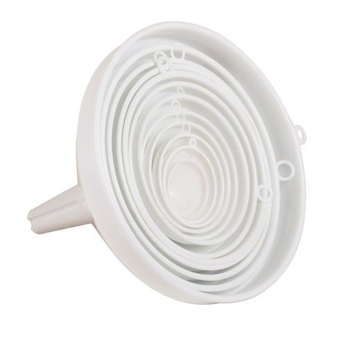 Műanyag tölcsérek, átmérő: 6 - 20 cm