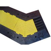 Taposásvédők, kábelvédő rámpák