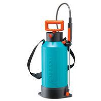 Vödör és jerrican